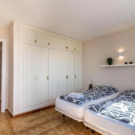 Holiday home Rocas Del Mar *
